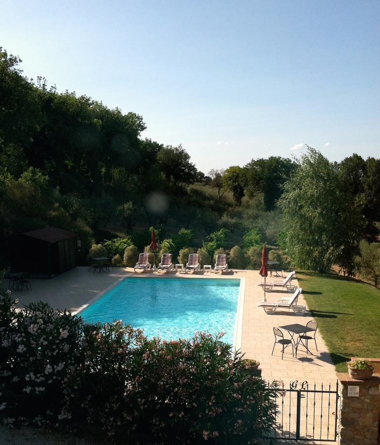 Genius Loci Country Inn Bevagna Exterior photo