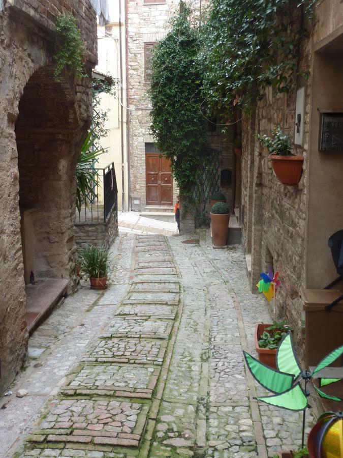 Genius Loci Country Inn Bevagna Exterior photo
